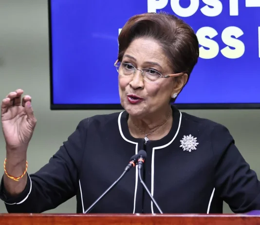 PM Persad-Bissessar Unfazed by Venezuelan Leader’s Omission of Trinidad Visit