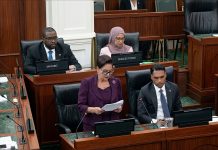 Prime Minister Kamla Persad-Bissessar Unveils a T&TEC’s Secret Protected List