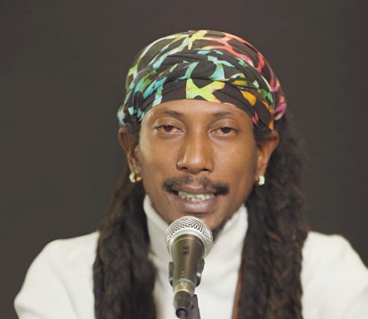 Rheon Elbourne Turns Frustration into Hit with ‘Build My Dreams’