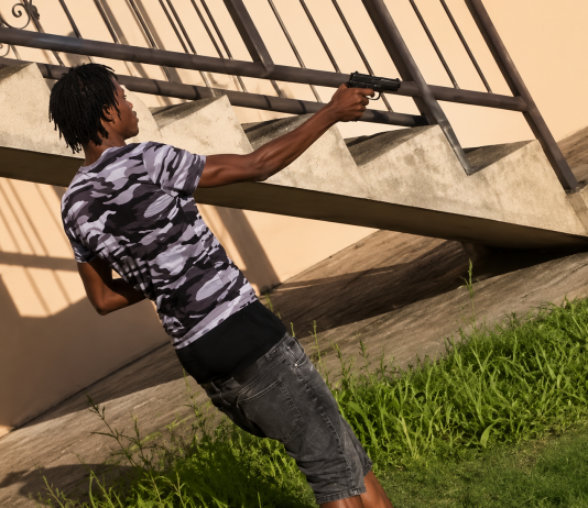 Police Shoot Dead Viral Video Gunman After Public Concern