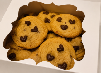 Local Bakery’s $500 Cookie Price Sparks Outrage Online