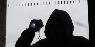 Burglars make off with nearly $17,000 in tools from San Juan business