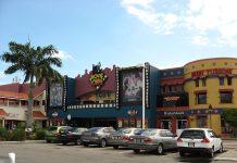 $15,000 vanishes after MovieTowne parking lot break-in