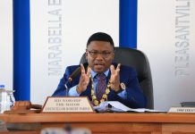 Mayor demands urgent opening of new King’s Wharf fish market.
