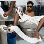 Man Without Hands Demonstrates How He Handles Toilet Paper Independently