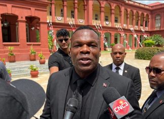 Roger Alexander pressed over mandatory body cameras for police officers