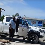 Guyanese Man in Viral TikTok Dares Police to Enter His Yard, Claims ‘Chinese’ Sent Them