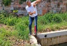 Game Warden Rescues Trapped Neotropical Otter In Barrackpore