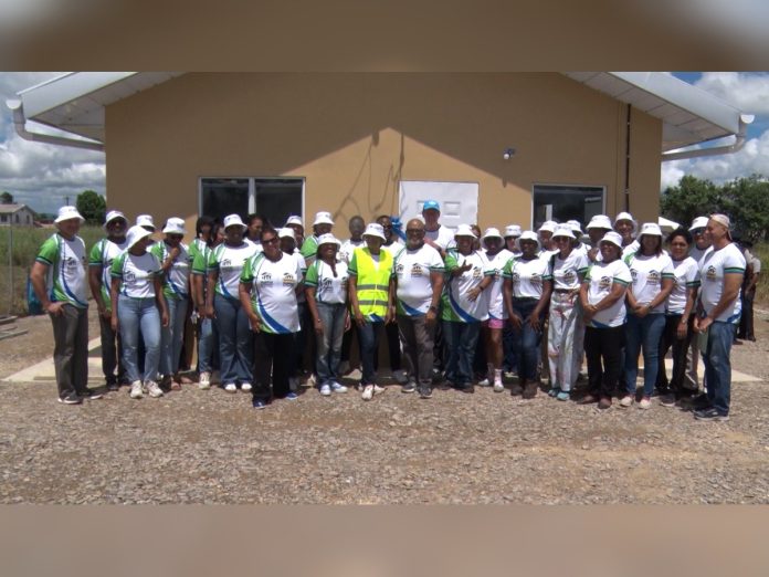 tmp4rracp9l