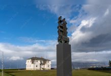 Legend of Reykjavík’s First Settler: Ingólfr Arnarson’s Steam‑Guided Pillars