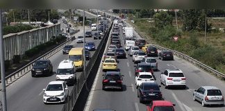 Tirana’s Traffic Jams: Why Albanians Endure Hour-Long Commutes Daily