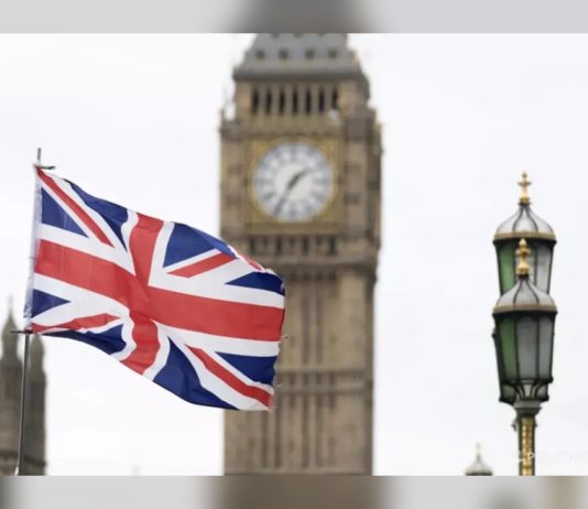 UK Foreign Office warns British travellers over Saudi security risks amid airport attacks